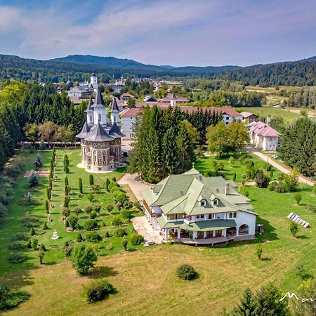 Casa "Ierusalim-Hozeva-Hozeva" Pension Minastirea Neamt Buitenkant foto